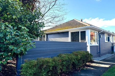 Photo of property in 4 Bateman Avenue, Bryndwr, Christchurch, 8053