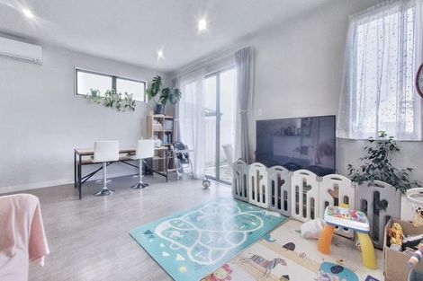 Photo of property in 24 Porowha Road, Westgate, Auckland, 0814