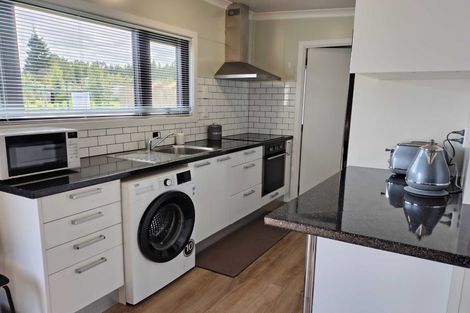 Photo of property in 62 Bushyhill Street, Tapanui, 9522