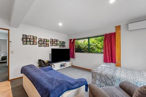 Photo of property in 43b Vipond Road, Stanmore Bay, Whangaparaoa, 0932