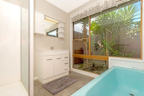 Photo of property in 18 Howarth Street, Mangapapa, Gisborne, 4010