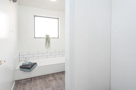Photo of property in 2/61 Caledonian Road, St Albans, Christchurch, 8014