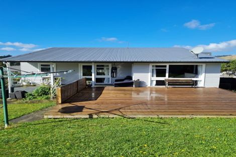 Photo of property in 53 Beaumaris Crescent, Ascot Park, Porirua, 5024