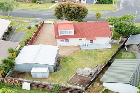 Photo of property in 9 Garland Drive, St Andrews, Hamilton, 3200