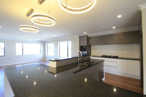 Photo of property in 10 Vazey Way, Hobsonville, Auckland, 0618