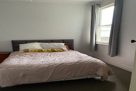 Photo of property in 69 Loyalty Street, Forbury, Dunedin, 9012