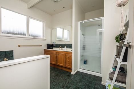 Photo of property in 32 Hillary Street, Winton, 9720