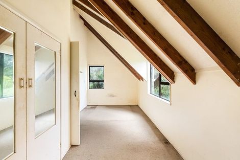 Photo of property in 59 Opanuku Road, Henderson Valley, Auckland, 0612