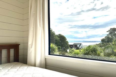 Photo of property in 98 Hadfield Street, Beach Haven, Auckland, 0626