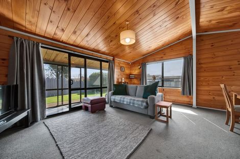 Photo of property in 16a Murdoch Street, Hawera, 4610