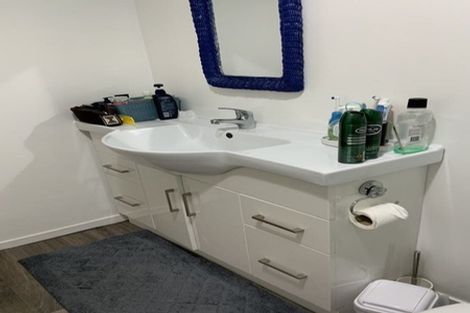 Photo of property in 43 Cockayne Road, Khandallah, Wellington, 6035