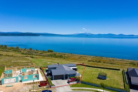 Photo of property in 43 Victory Drive, Wharewaka, Taupo, 3330