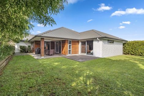 Photo of property in 19 Northbrook Glen, Flagstaff, Hamilton, 3210