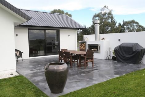 Photo of property in 301 Spur Road, Hadlow, Timaru, 7975