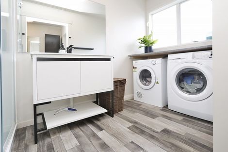 Photo of property in 22 Morell Street, Strathern, Invercargill, 9812