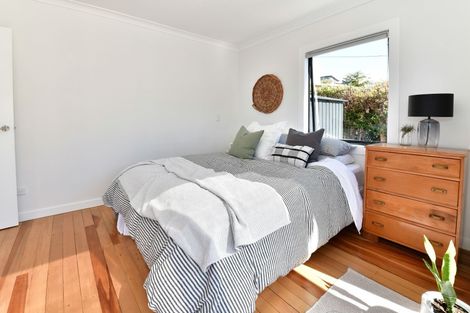 Photo of property in 1/9 Capitol Road, Matakatia, Whangaparaoa, 0930