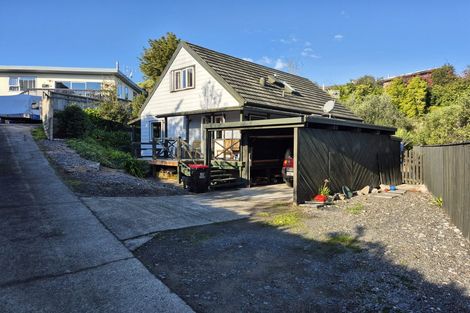 Photo of property in 11 Shortland Place, Havelock North, 4130