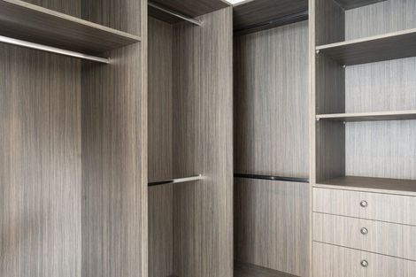 Photo of property in 28 Farnworth Terrace, Churton Park, Wellington, 6037