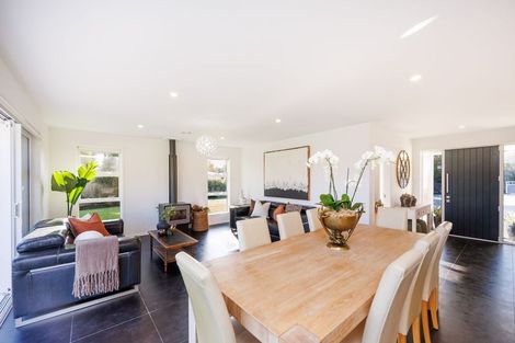 Photo of property in 849a Makerua Road, Tokomaru, Palmerston North, 4474