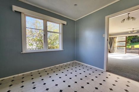 Photo of property in 118 Broderick Road, Johnsonville, Wellington, 6037