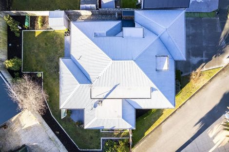 Photo of property in 10 Cordyline Place, Waimairi Beach, Christchurch, 8083