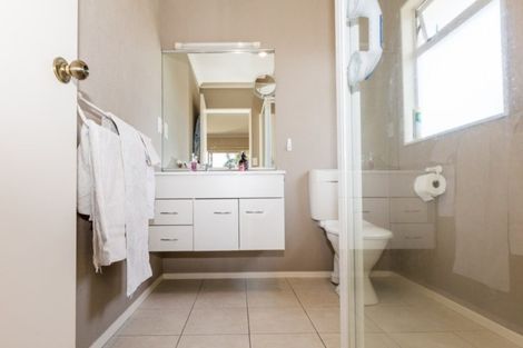 Photo of property in 7 Park Lane, Greenmeadows, Napier, 4112