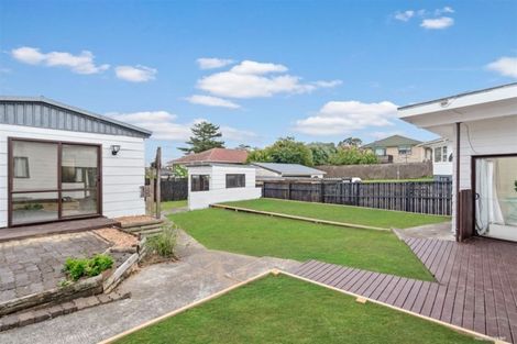 Photo of property in 3 Ross Avenue, Papatoetoe, Auckland, 2025