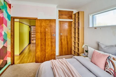 Photo of property in 10 Carleton Terrace, Tawa, Wellington, 5028