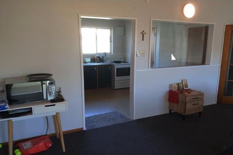 Photo of property in 3-4/37 Wood Street, Takaro, Palmerston North, 4410