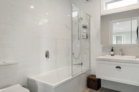 Photo of property in 88 Voyager Drive, Gulf Harbour, Whangaparaoa, 0930