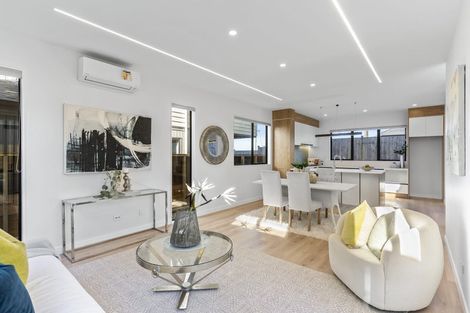 Photo of property in 106b Coronation Road, Hillcrest, Auckland, 0627