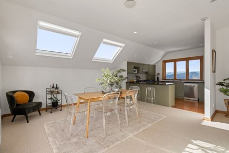 Photo of property in 78 The Crescent, Roseneath, Wellington, 6011