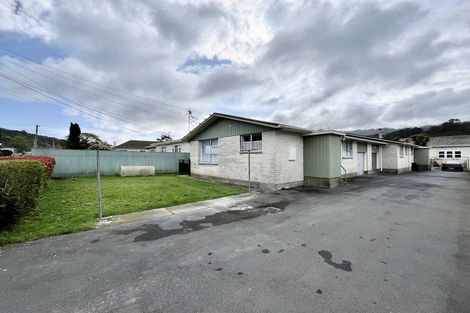 Photo of property in 63 Bledisloe Crescent, Wainuiomata, Lower Hutt, 5014