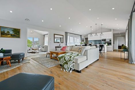 Photo of property in 5 Moemoea Place, Cambridge, 3434