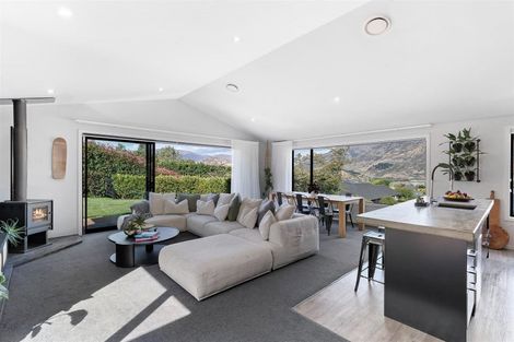 Photo of property in 1 Batsford Lane, Lower Shotover, Queenstown, 9371
