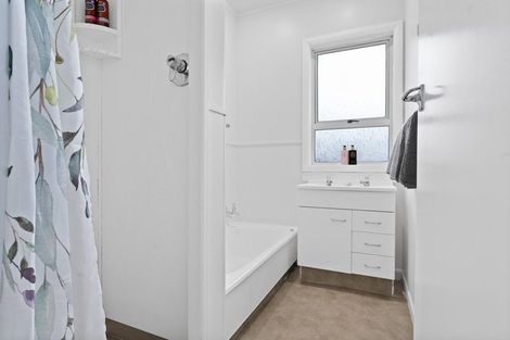 Photo of property in 365 Cobham Drive, Hillcrest, Hamilton, 3216