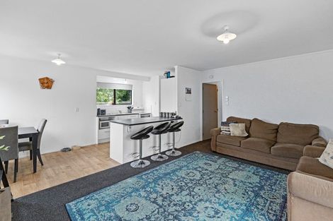 Photo of property in 15 Rigter Place, Enderley, Hamilton, 3214