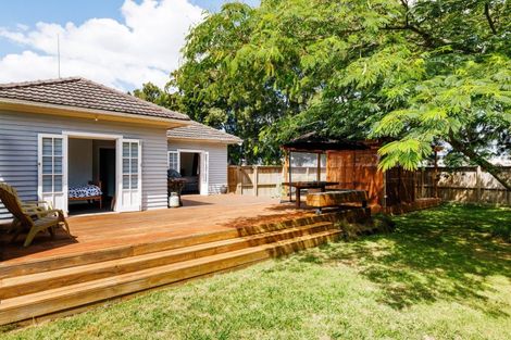 Photo of property in 12 Tui Avenue, Forest Lake, Hamilton, 3200