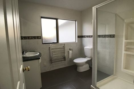 Photo of property in 31 Killybegs Drive, Pinehill, Auckland, 0632