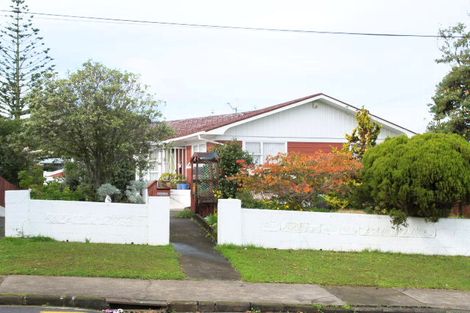 Photo of property in 18 Bledisloe Street, Cockle Bay, Auckland, 2014