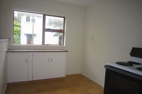 Photo of property in 8 Melrose Crescent, Melrose, Wellington, 6023