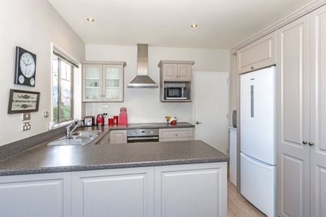 Photo of property in 21 Streamside Court, Woolston, Christchurch, 8062