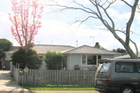 Photo of property in 46 Queen Road, Bellevue, Tauranga, 3110