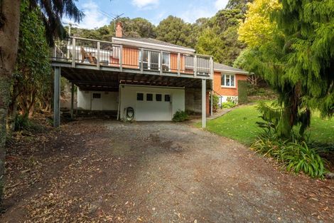 Photo of property in 231 Whites Line East, Waiwhetu, Lower Hutt, 5010