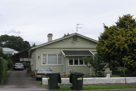 Photo of property in 23 Amaru Road, One Tree Hill, Auckland, 1061