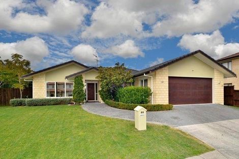 Photo of property in 88 Middlefield Drive, Flat Bush, Auckland, 2016