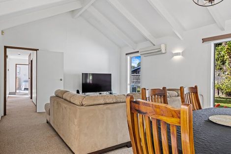 Photo of property in 2/34 Greers Road, Burnside, Christchurch, 8041