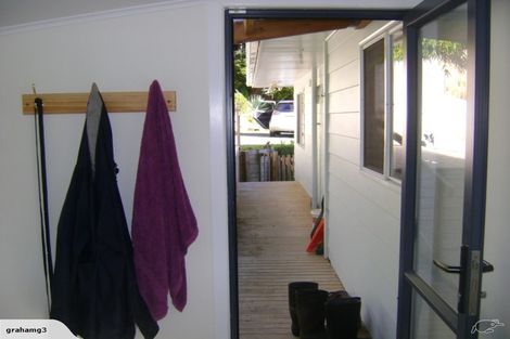 Photo of property in 20 Willow Place, Horahora, Whangarei, 0110