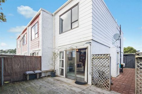 Photo of property in 1/20 Frankmoore Avenue, Johnsonville, Wellington, 6037