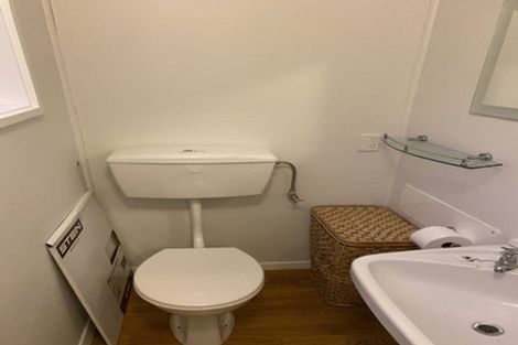 Photo of property in 70 Homebush Road, Khandallah, Wellington, 6035